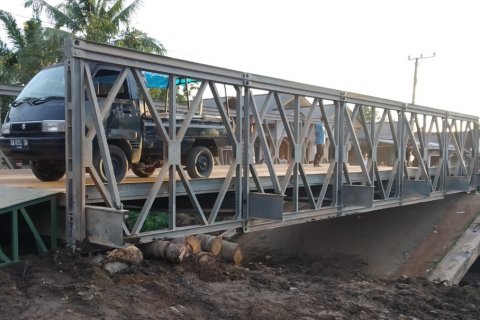 Tiga Hari, BPBD Babel Selesai Pasang Jembatan Bailey